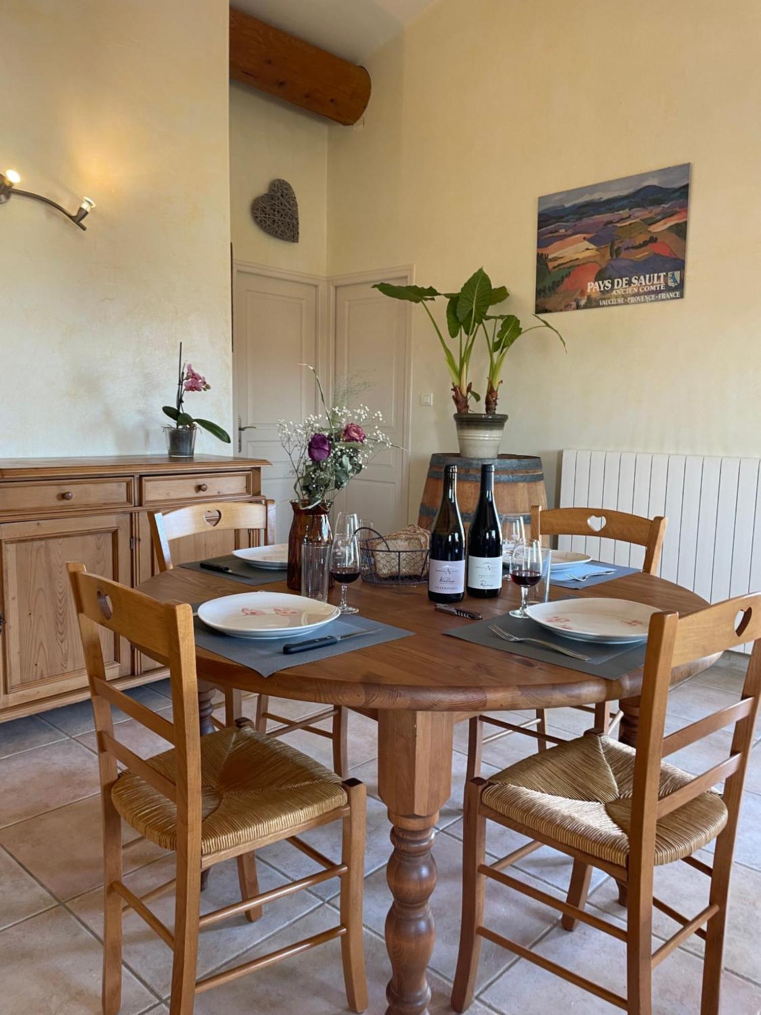 Les Vignes Apartment Carpentras